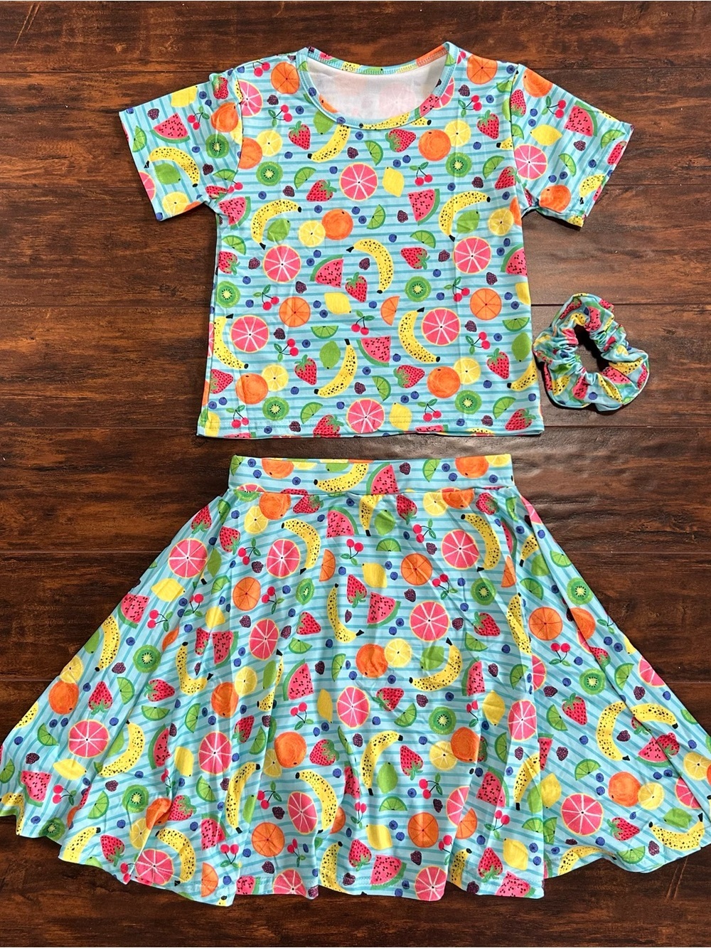 NEW Summer Fruits 3-Piece Skirt, Top Scrunchie Set